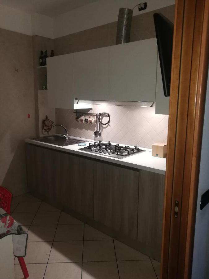 La Casa Di Piero Appartement Cosenza Buitenkant foto